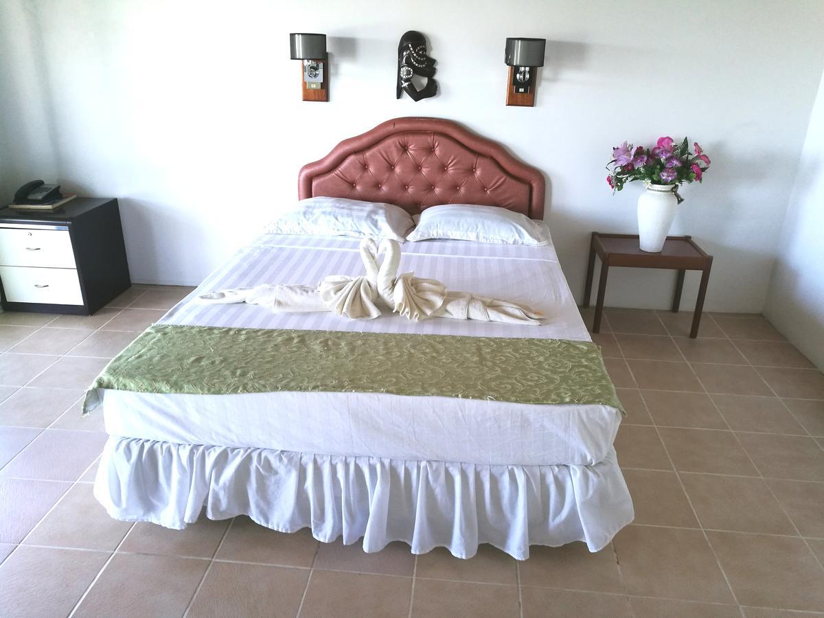 Honiara Hotel Zewnętrze zdjęcie